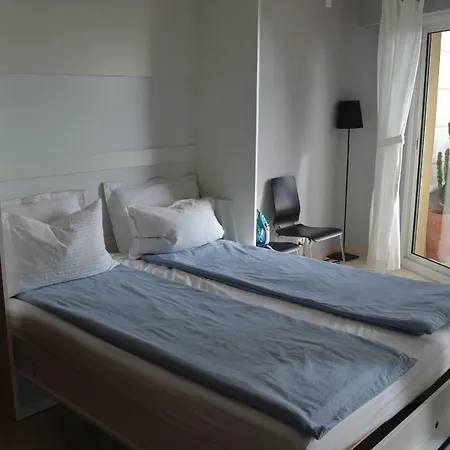 Monaco Pied A Terre *